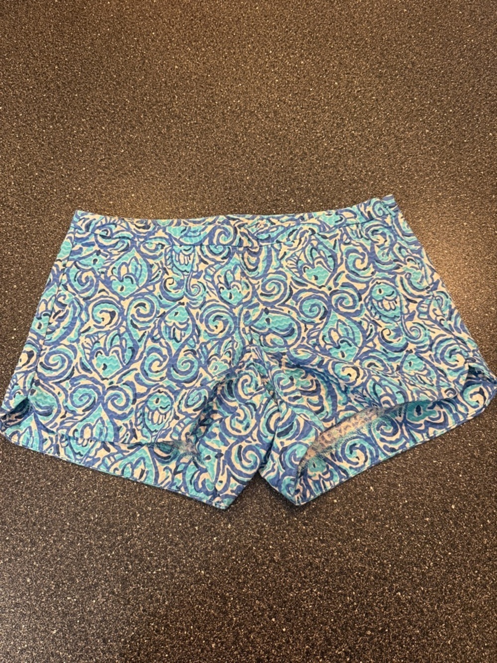 Lilly Pulitzer Blue and Teal Chasing Tail Swirl Print Adie Shorts - size 2